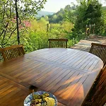 Elevated Loft With Valley Views In أكوي تيرمي