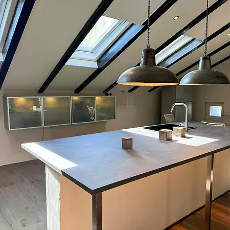 Apartament Elevated Loft With Valley Views In